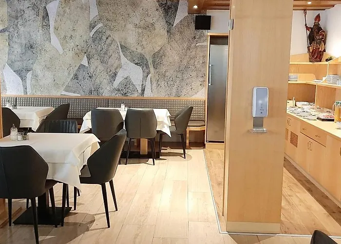 Hotel Garni Bergland 3*