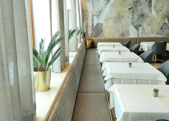 Отель Garni Bergland Нойштифт-им-Штубайталь